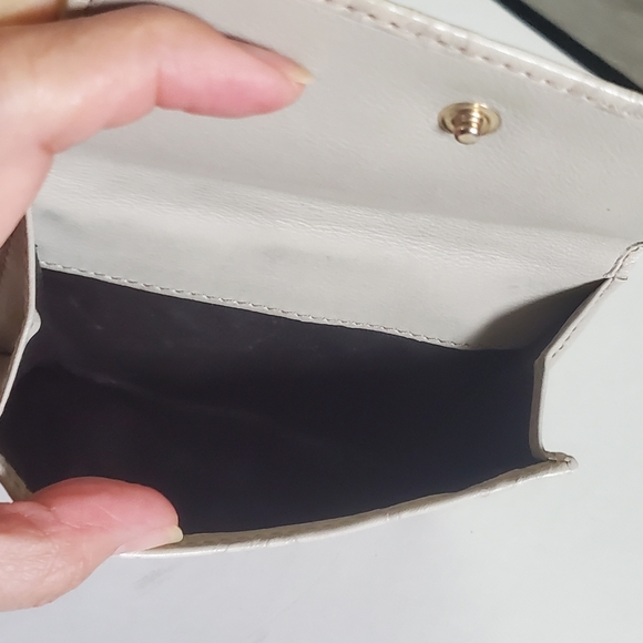 Gucci bi-fold wallet - Picture 6 of 12